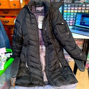 Eddie Bauer mid length winter coat